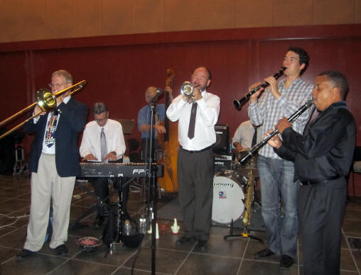 Mission City Hot Rhythm Cats w/Evan Arntzen